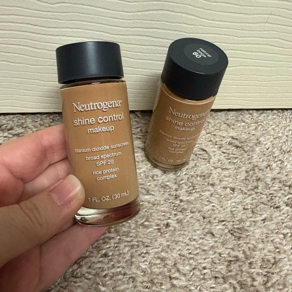 Neutrogena Shine Control Liquid Makeup SPF 20 Natural Beige 60 1 Oz 2 pack NEW